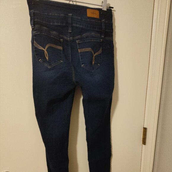 Size 5 - High Rise Pants - Picture 2 of 6